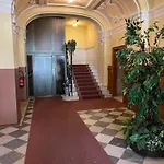 Peter インターラーケン