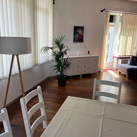 Peter Apartment *